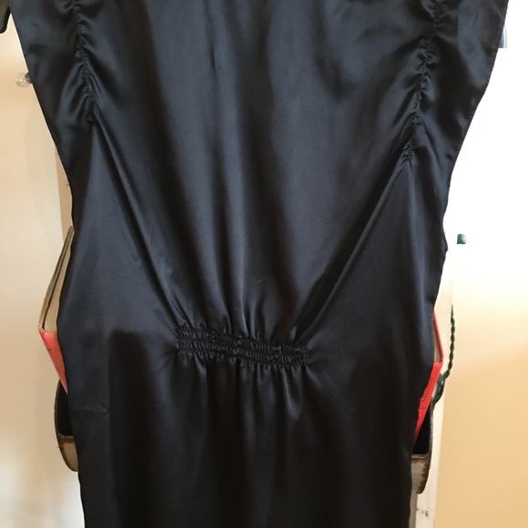 BCBG Maxazria black silk dress top with ruffles - Picture 4 of 4